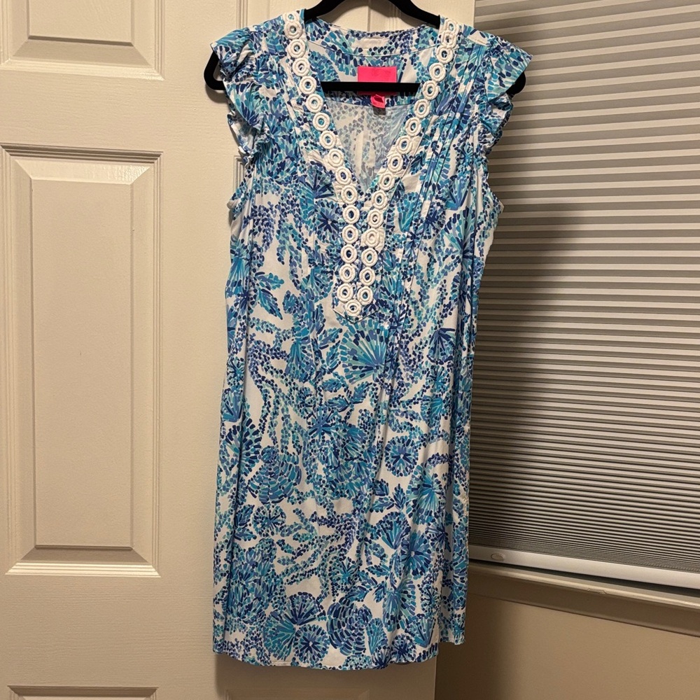 Lilly Pulitzer Blue and White Floral Dress